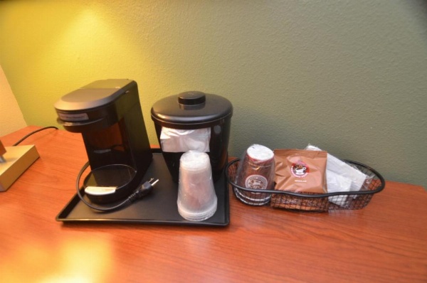 AmericInn by Wyndham Des Moines Airport image 23